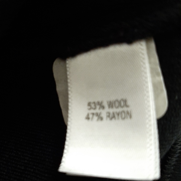 New St. John Caviar Black Wool Sleeveless Tank Top Sz: M - Picture 4 of 4